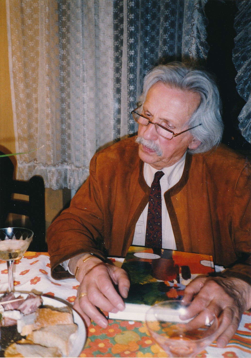 eika image